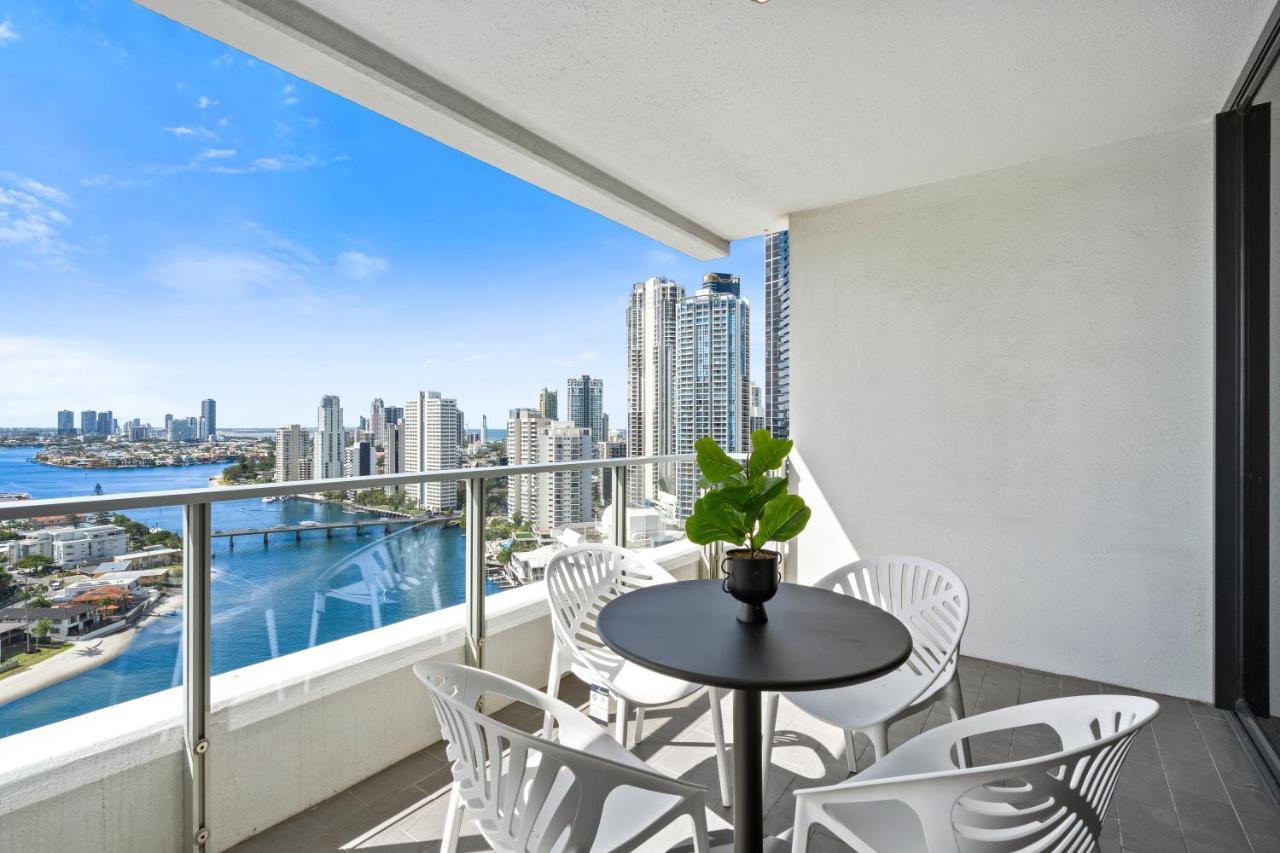 Avalon - Privately Managed & Self Contained - Wow Apartment *