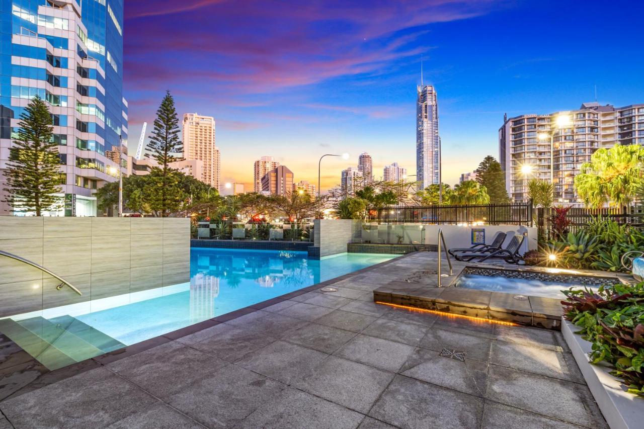 Avalon - Privately Managed & Self Contained - Wow *